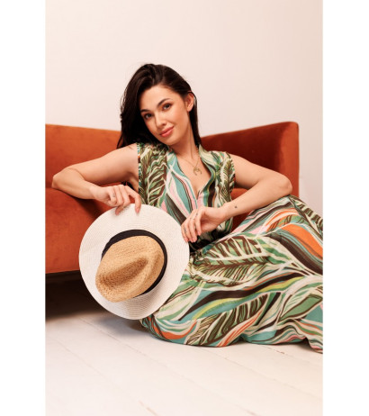 B283 Maxi print dress - model 4