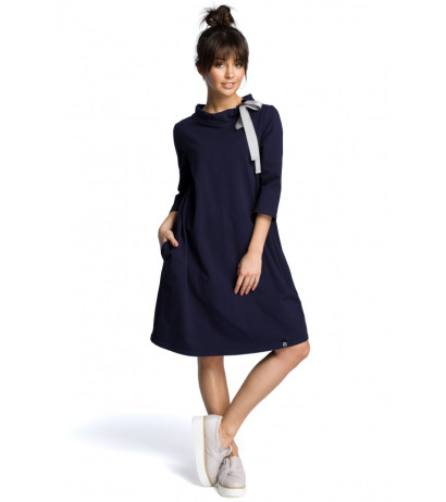 B070 Oversized dress with a tie tape detail - navy blue