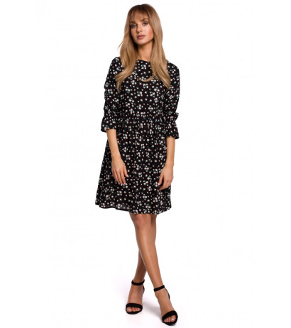 M521 Frilled sleeve dress - model 8